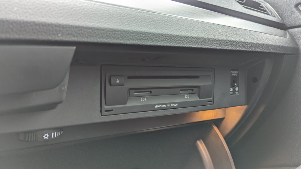 466451377_Skoda(10).thumb.jpg.3995ac91ce82c1f37ca7b9319b7ecb0f.jpg