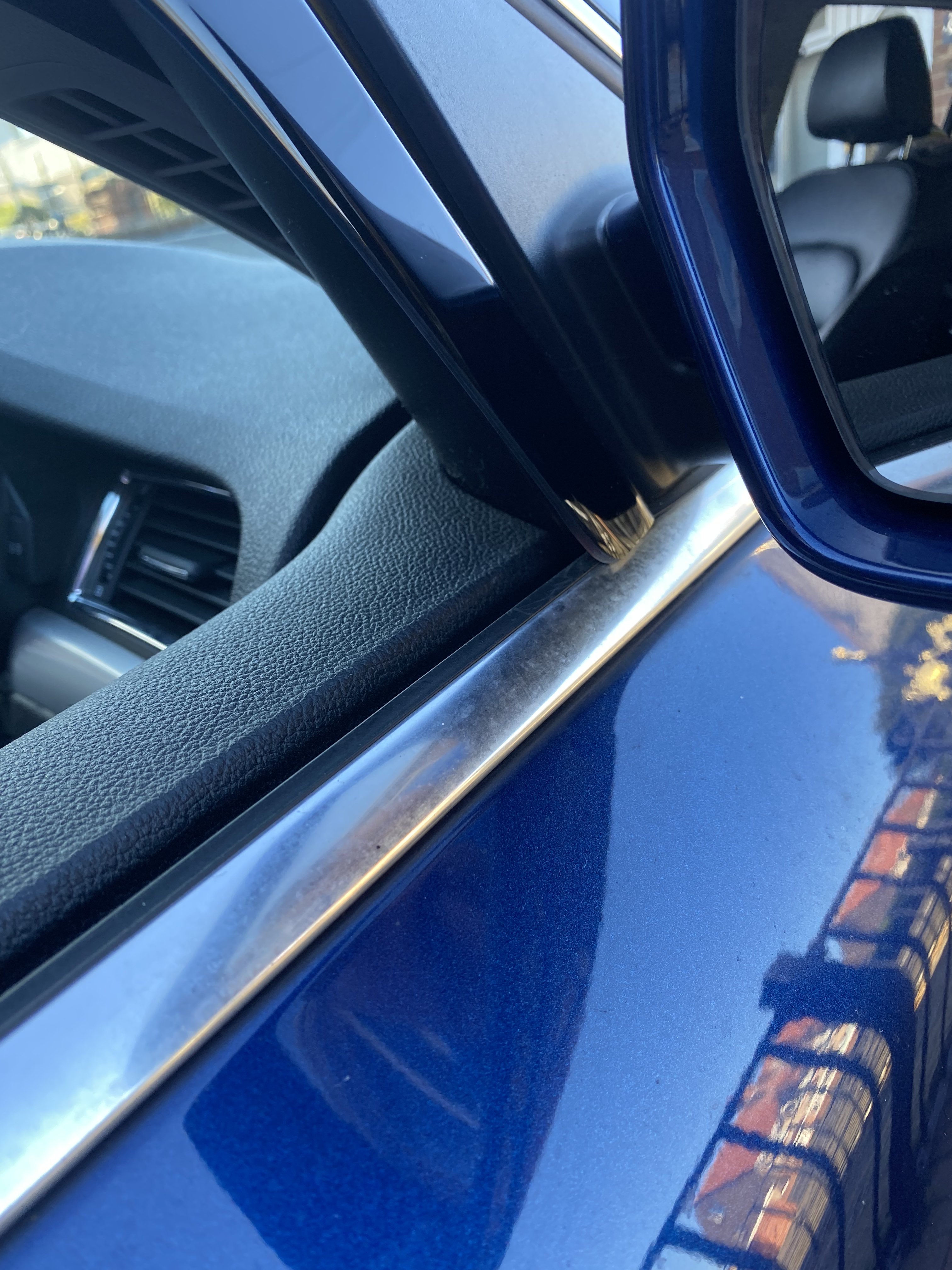Wind deflectors mk2 estate Skoda Superb Mk II (20082015) BRISKODA