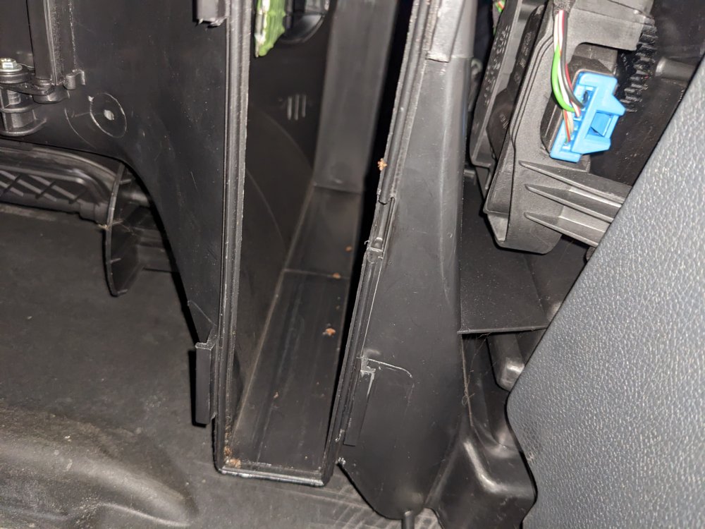 Replaced blower resistor and still not working General Maintenance BRISKODA