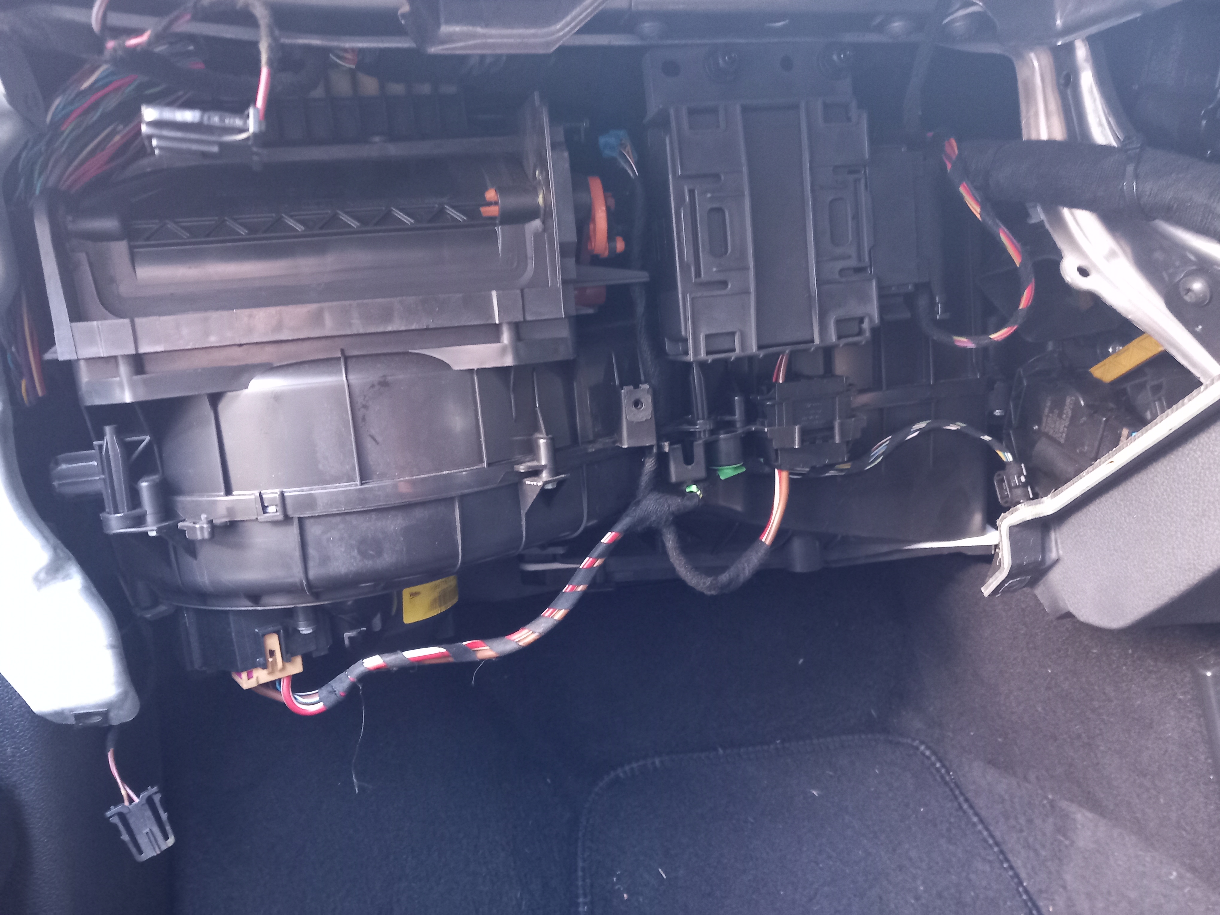 Skoda superb heater blower motor discount