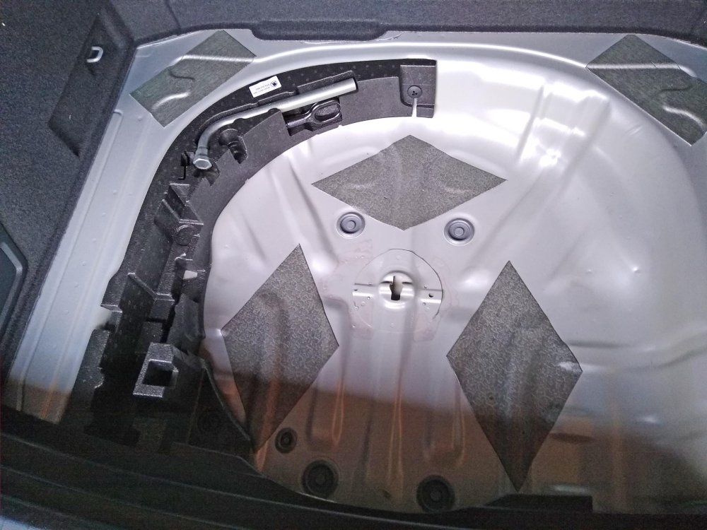 Boot with foam and tools.jpg