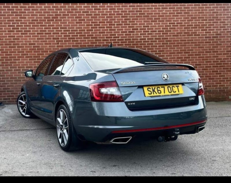 Screenshot_20230210_211524_uk.co.autotrader.androidconsumersearch.jpg