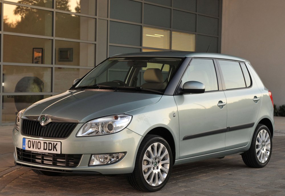 Skoda+Fabia+Mk2+-03.jpg