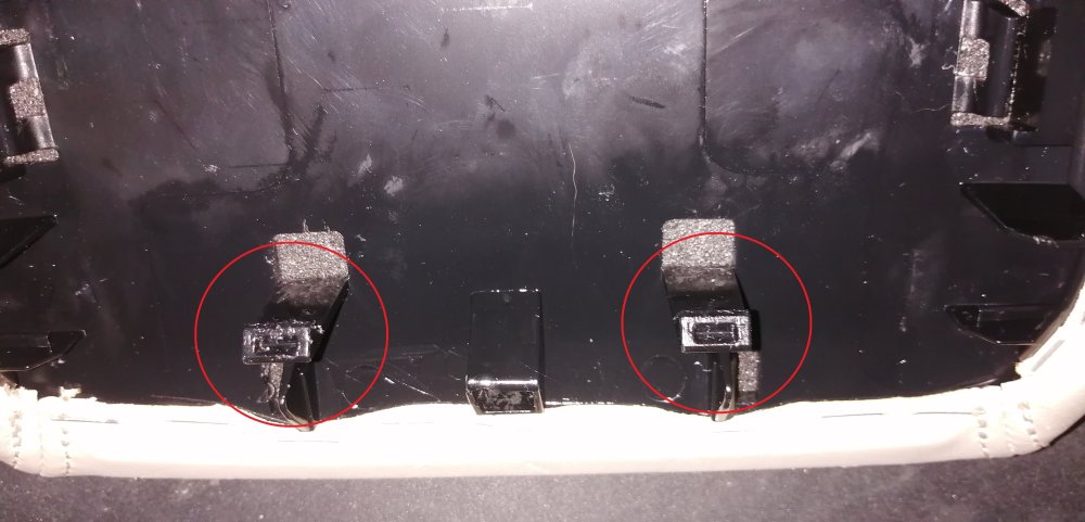 arm rest top bottom clips.jpg