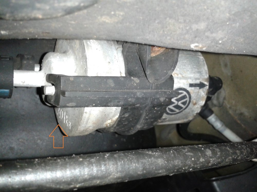 949250199_Fuelfilter.thumb.jpg.98ea21b9423b2dfe3b12ca5f559661b9.jpg