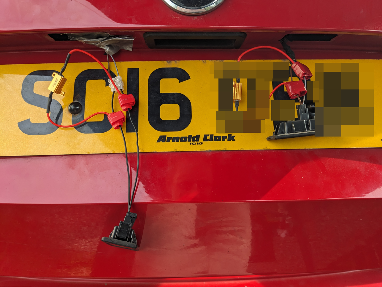 Licence plate bulb holder part no.s Skoda Fabia Mk III (20142021