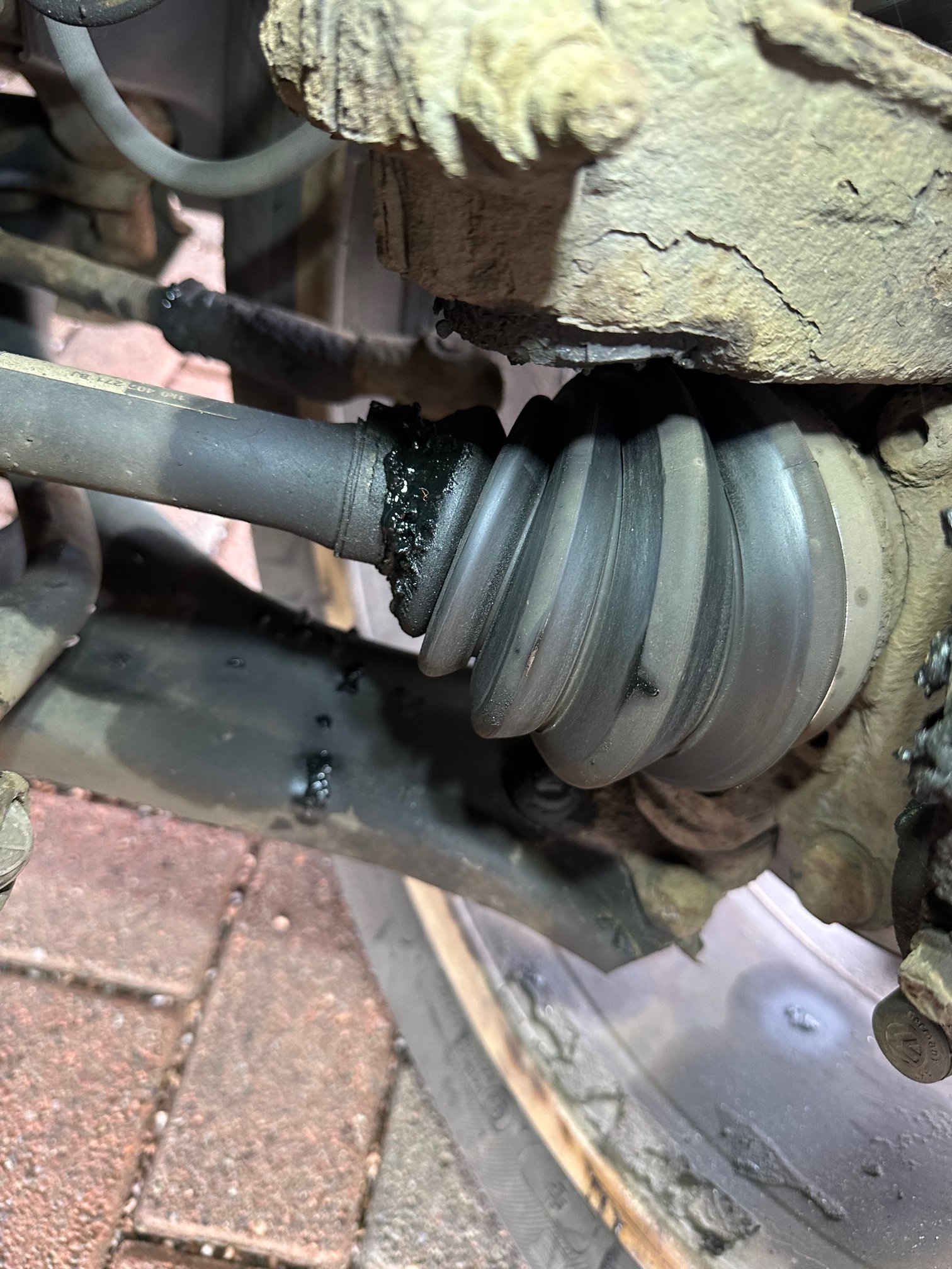 cv leak Skoda Yeti BRISKODA