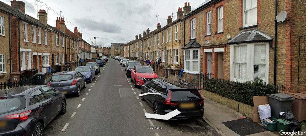 944924984_Typicalstreetinoldestablishedtowns.thumb.jpg.36b68973a59da5467aeb0481bcb702e3.jpg