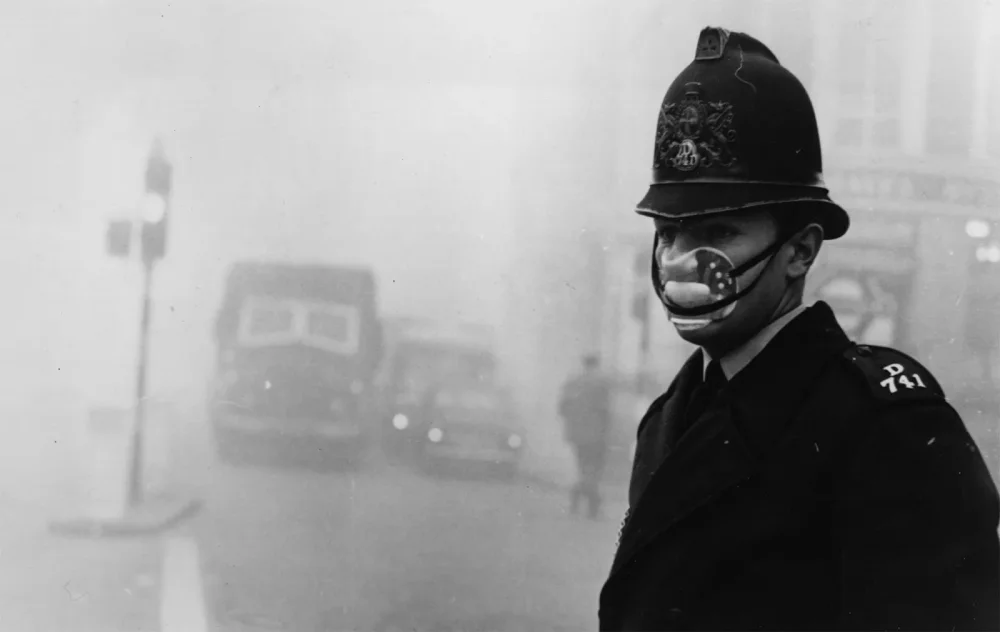 London-fog-1952.webp