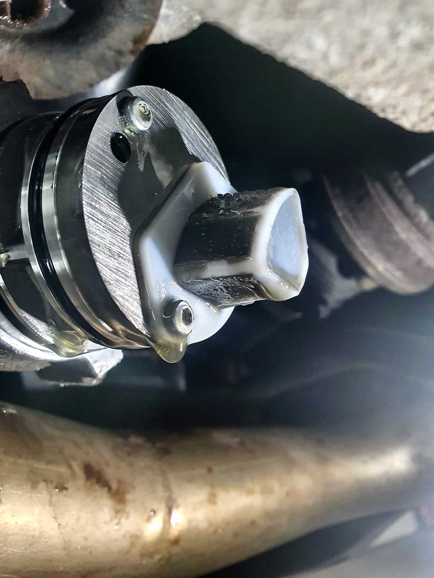 DIY rear Haldex diff oil change Skoda Kodiaq MKI (20172023) BRISKODA