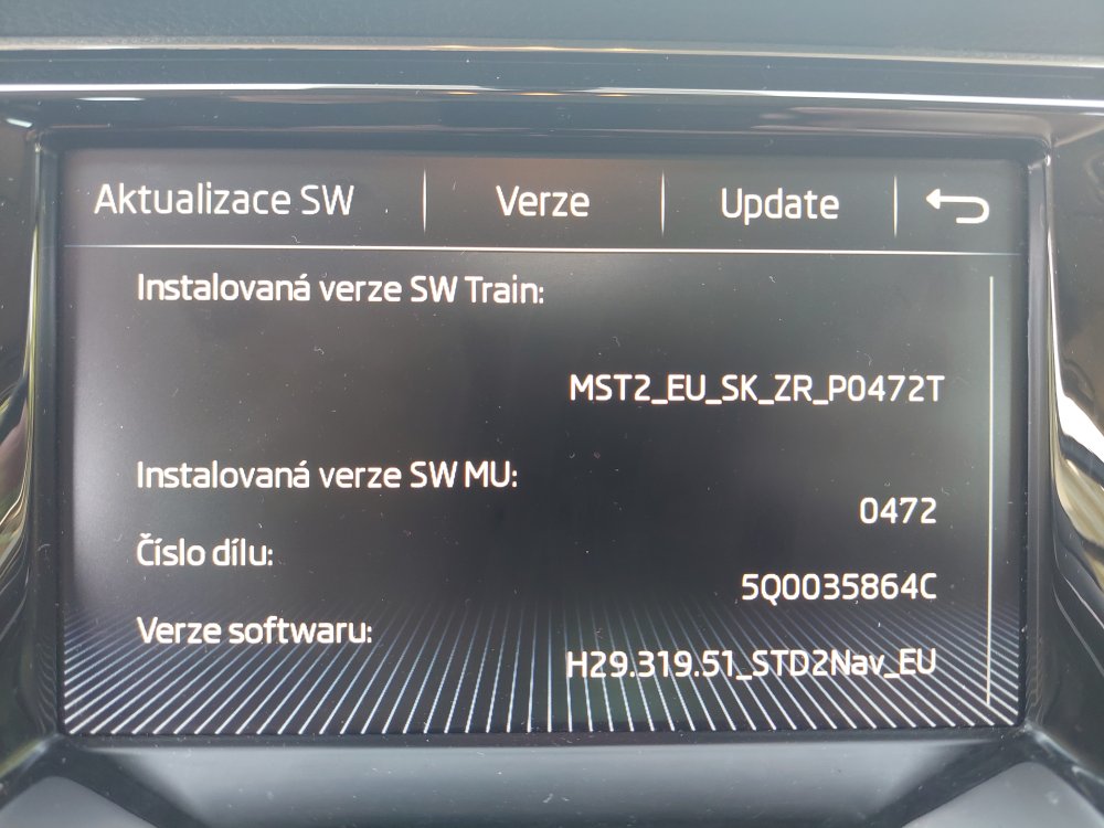 Fabia_III_2.jpg.thumb.jpg.9f7fb7919ff3587cbf36f6830080aa48.jpg