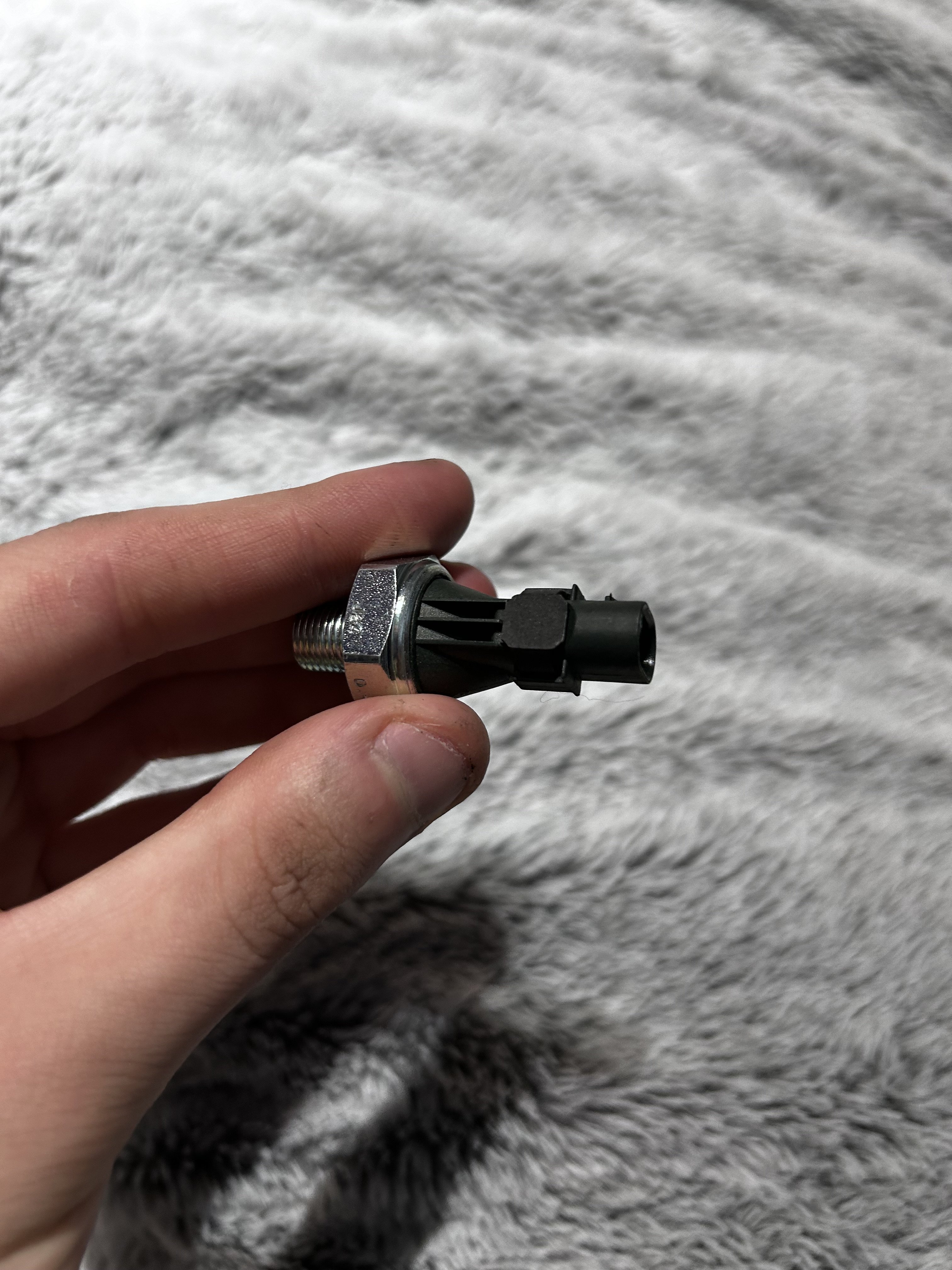 Reduced Oil Pressure Switch Location Diagnostics & VCDS BRISKODA