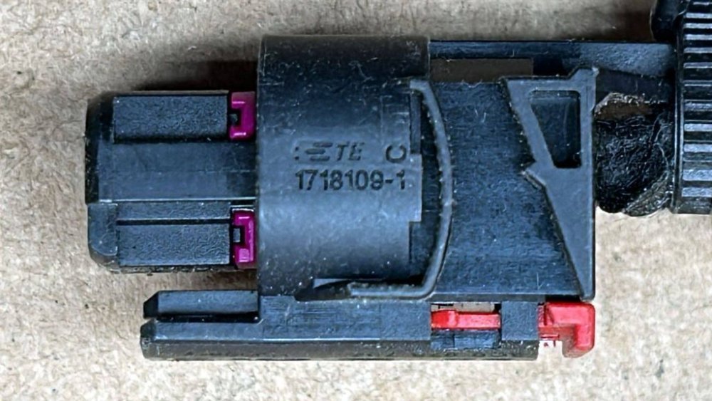 connector stock 3.jpg