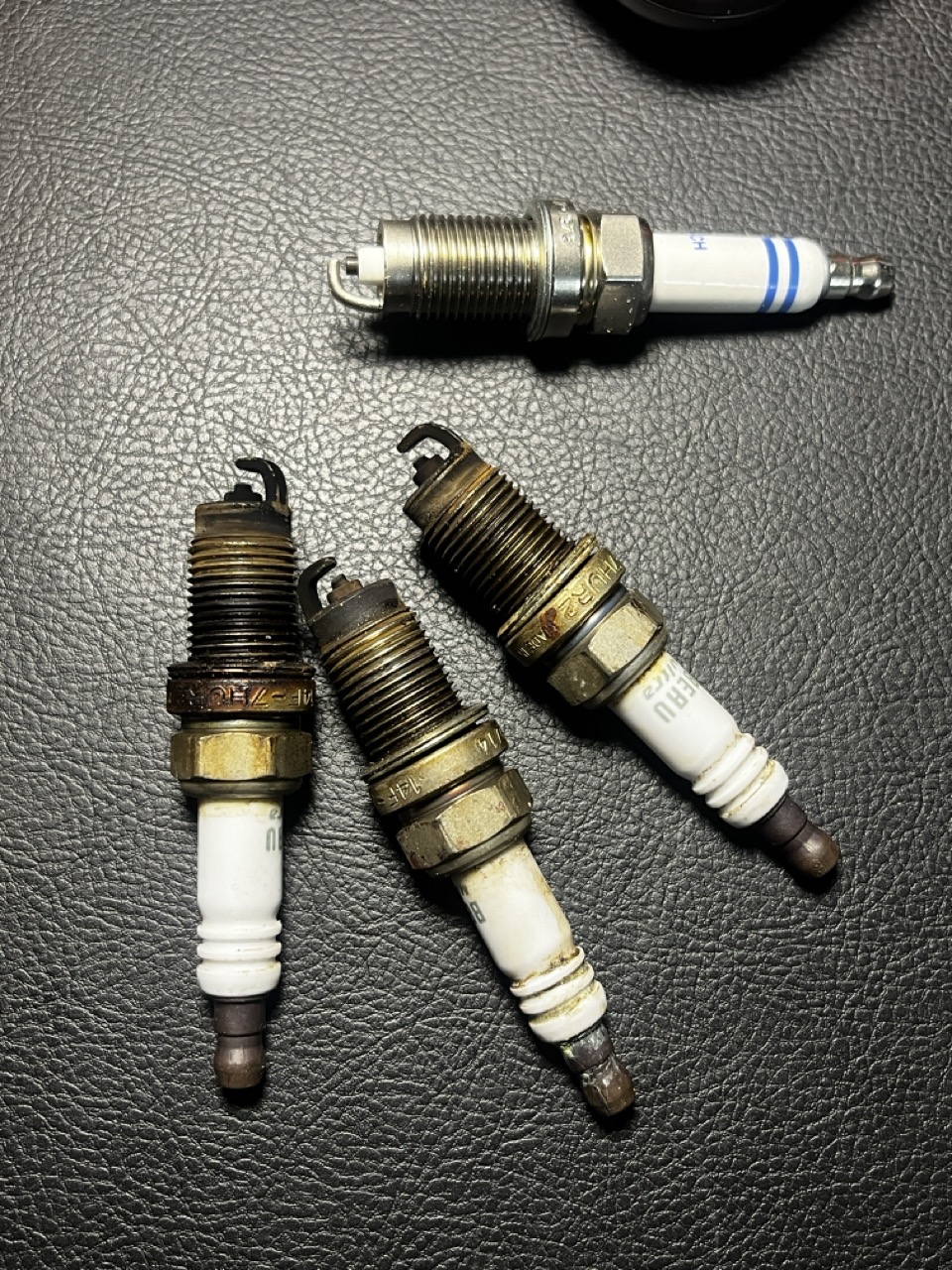 Skoda fabia 1.2 htp spark plugs deals