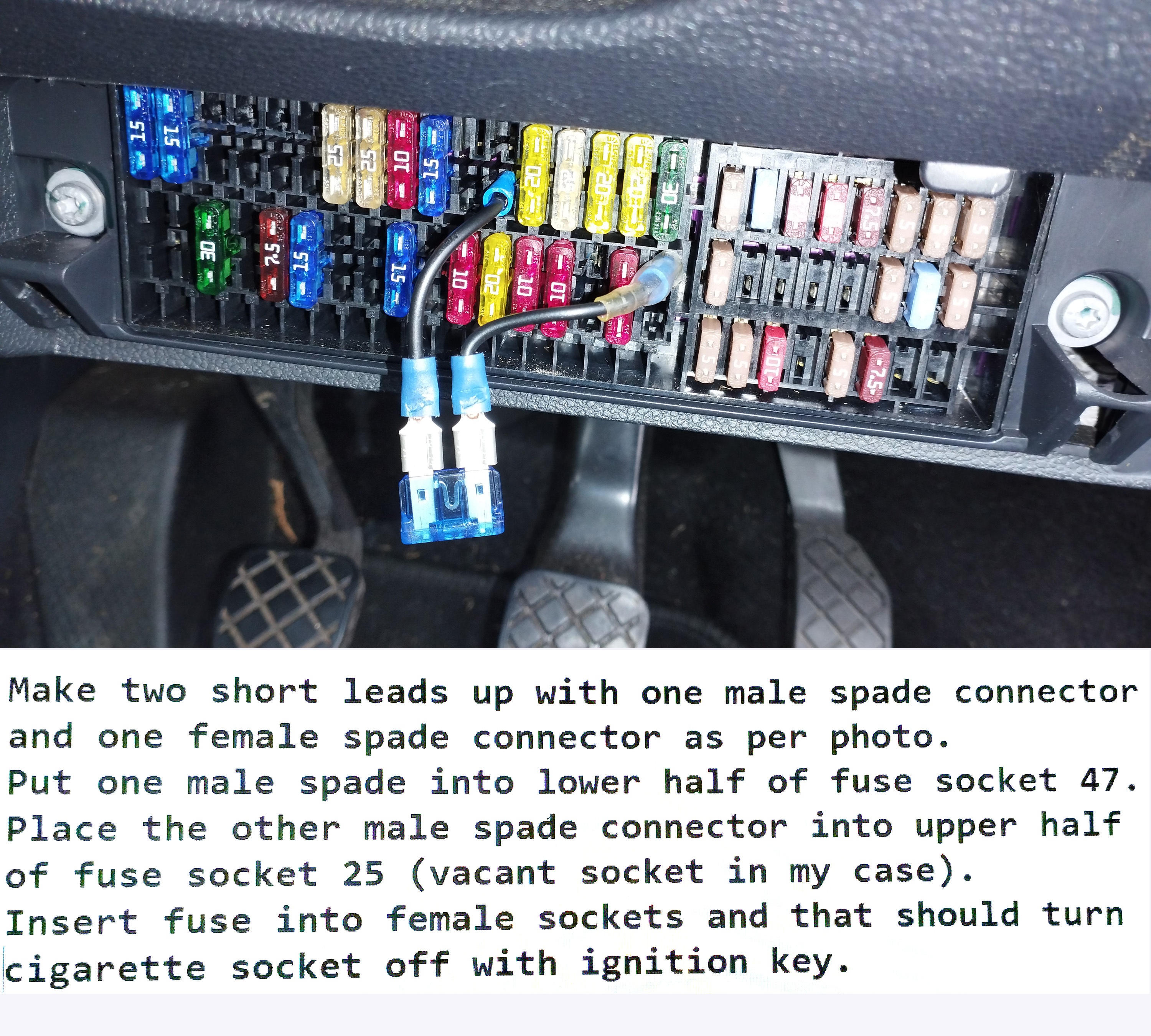 Cigarette lighter always live Skoda Superb Mk II (20082015) BRISKODA