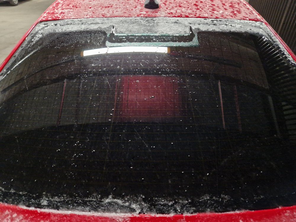 Heated Rear Screen Elements not all working - Skoda Octavia Mk4 (2020 ...