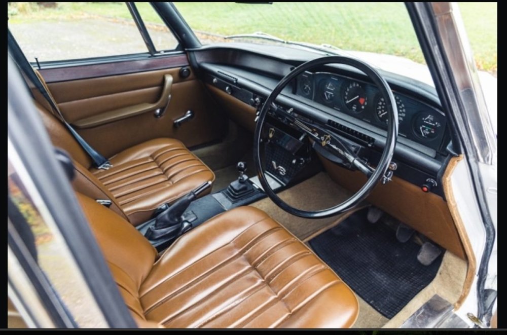 RoverP6showingmanualwindows.thumb.jpg.24c0cc6aaf0c921a3199c28c827a3528.jpg