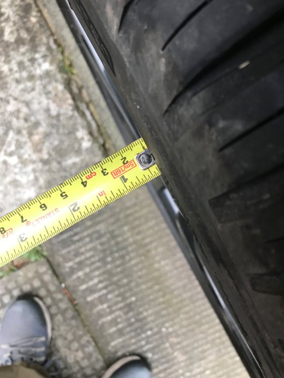 Tyres 2.jpg