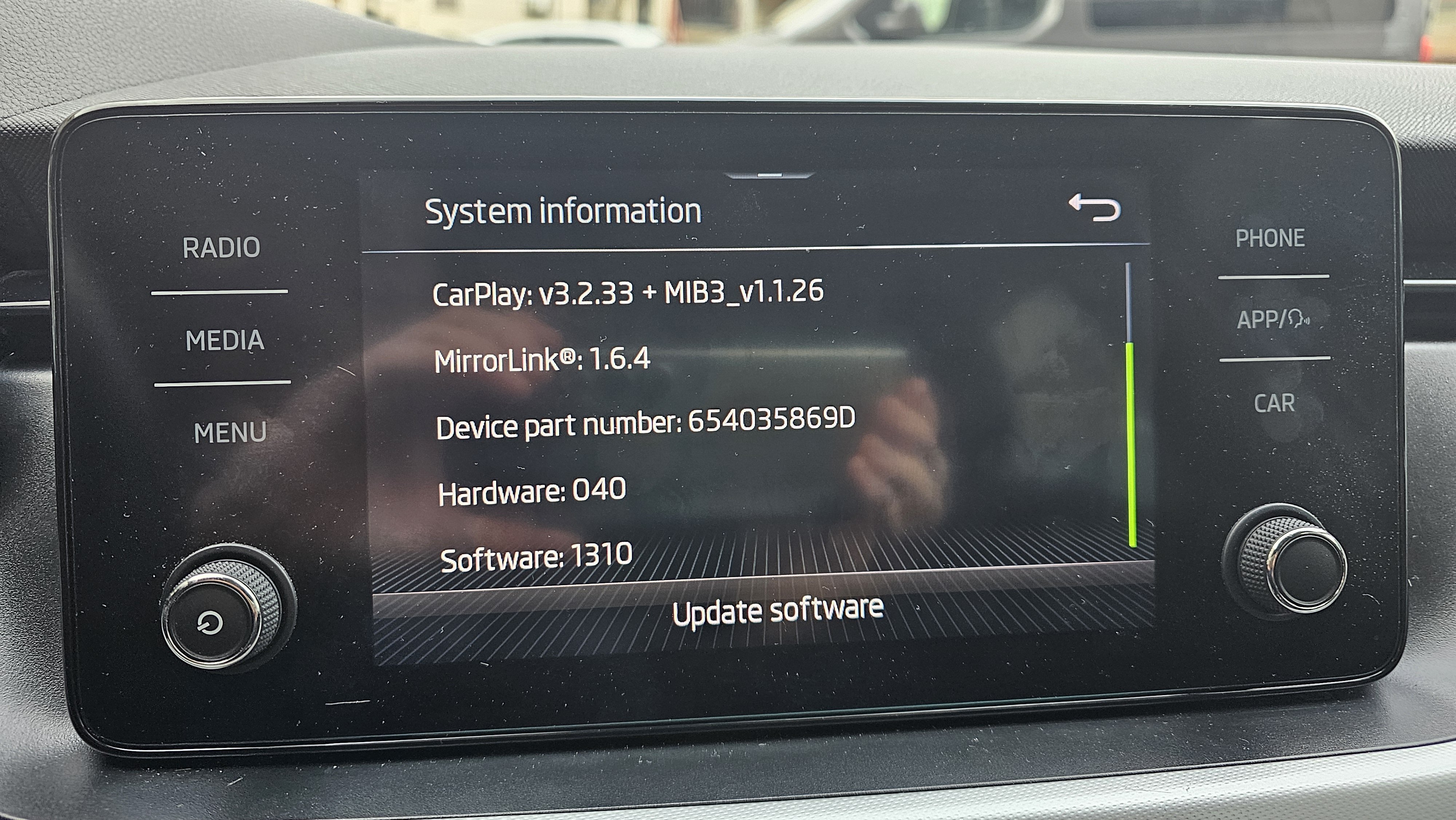 Cruise control unavailable when Android auto is connected