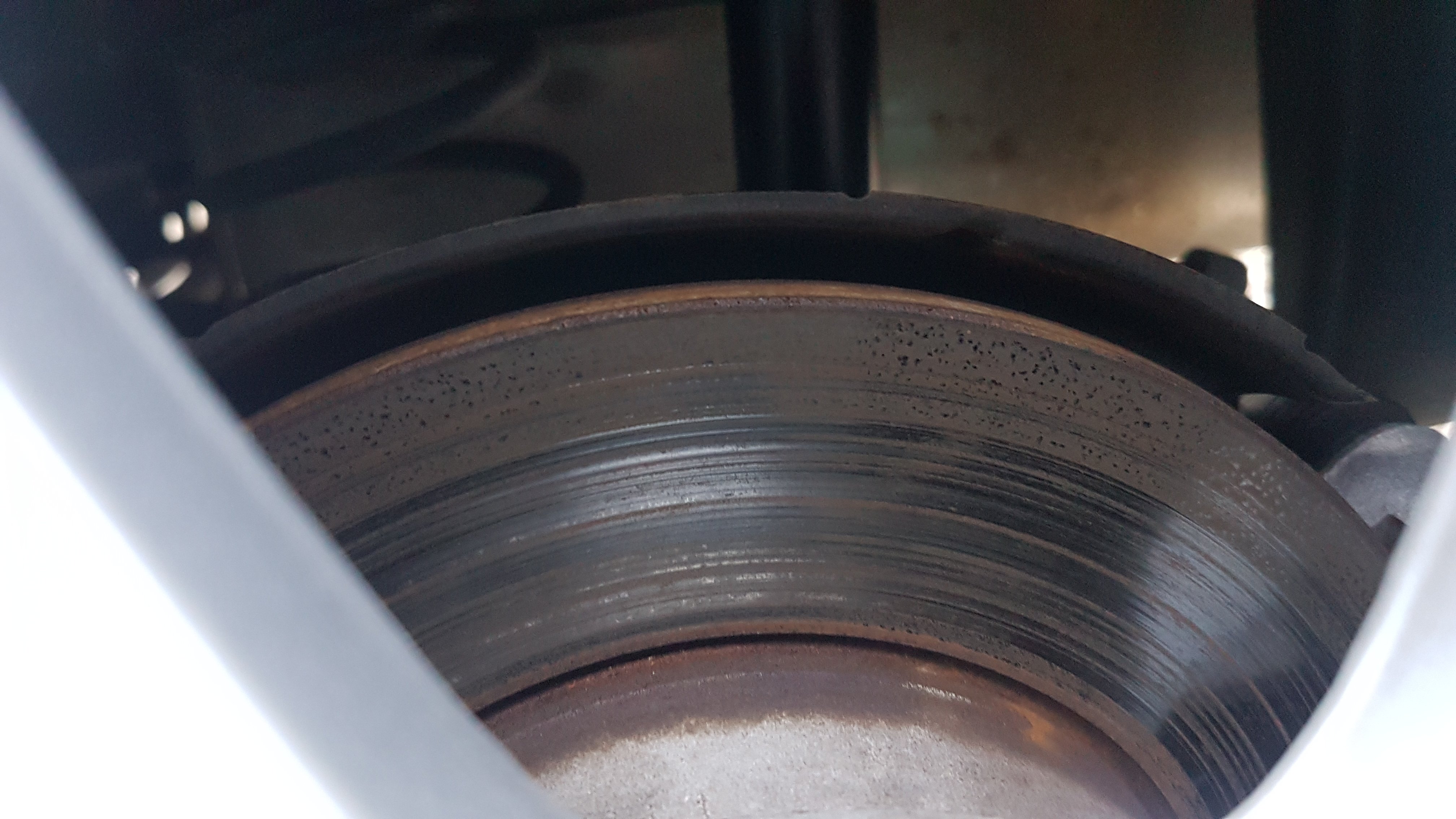 Corroded rear discs Škoda Kamiq BRISKODA