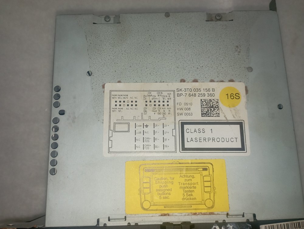 Pin out diagram of the bolero head unit
