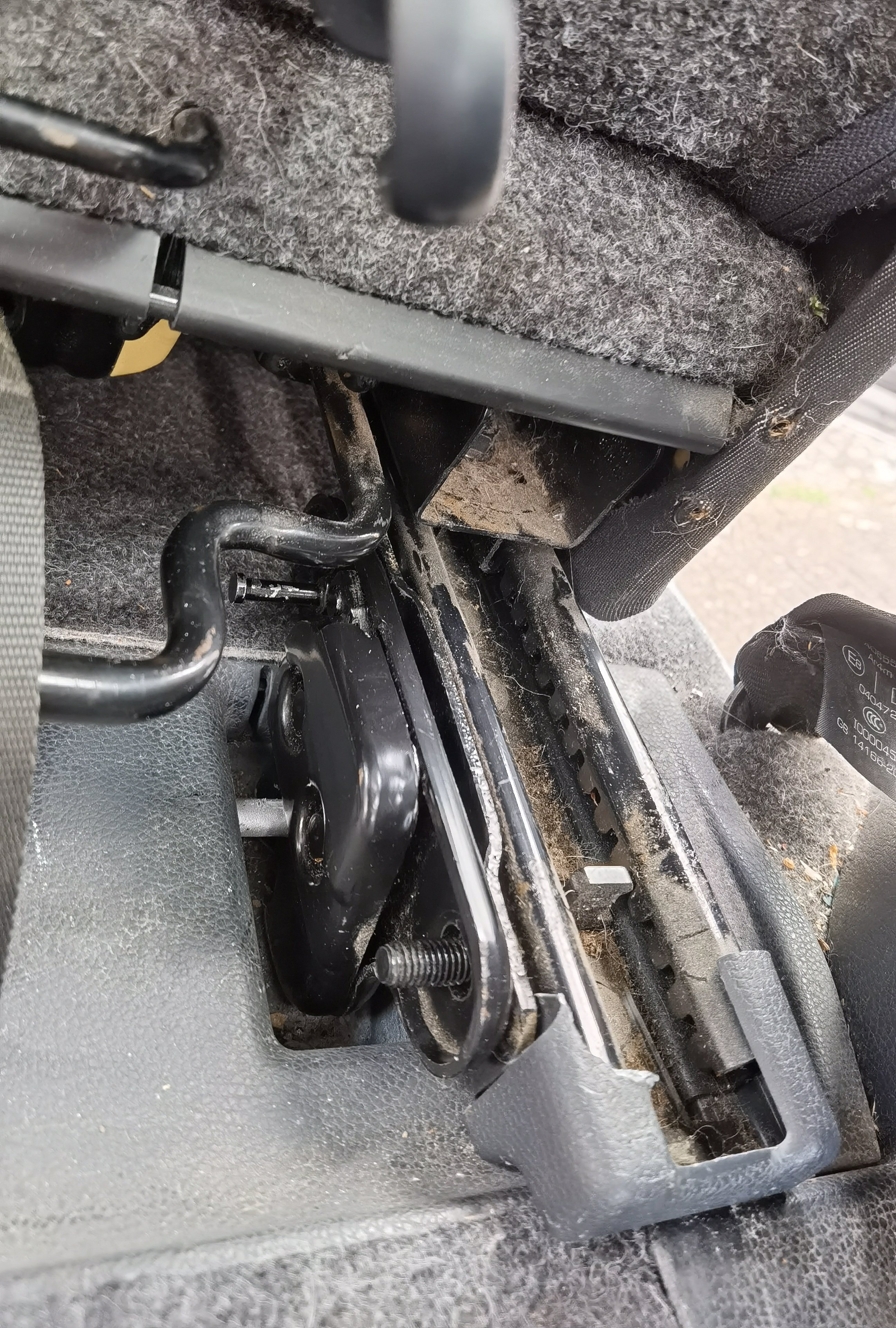 Rear seat catches