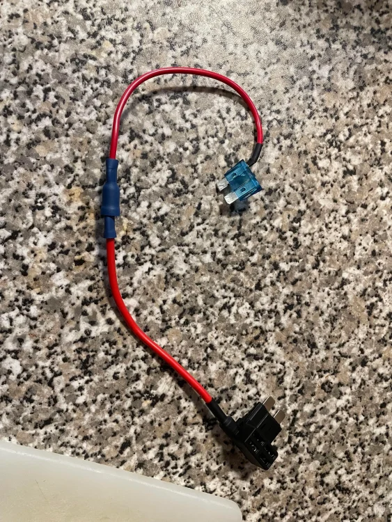 fabia-12v-socket-switched-4.webp