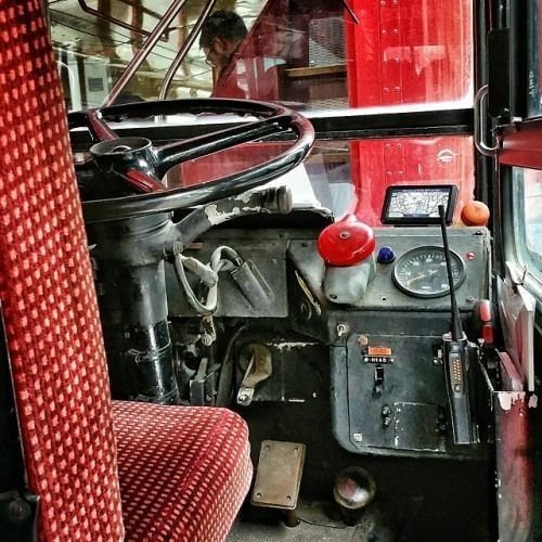 routemaster.jpg.89894f3c34391f585792d1d1e5a1dbc0.jpg