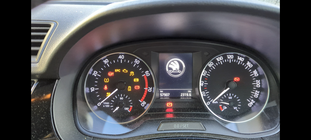 car2.png