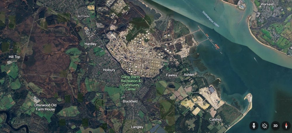 FawleyRefinary.thumb.jpg.f11eeaa4847081a1d5333411488089f2.jpg