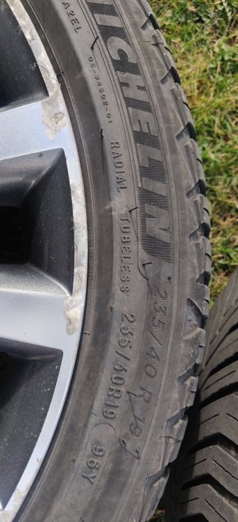 10 Tyre sizes.jpg
