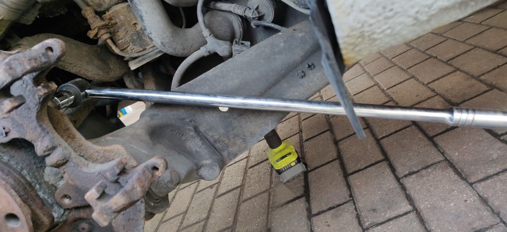 20250425 07 Breaker bar wide angle.jpg