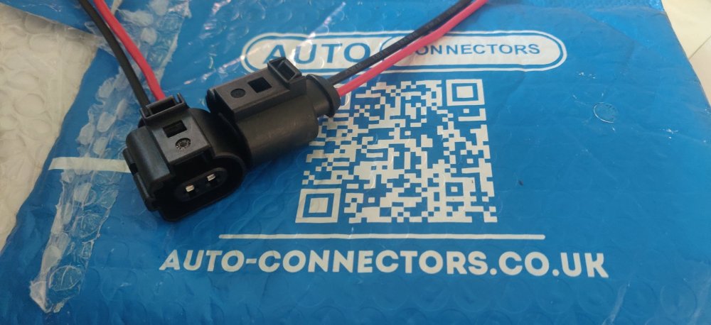 20250429 03 Handbrake connectors.jpg