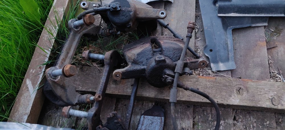 20250430 17 Old calipers.jpg