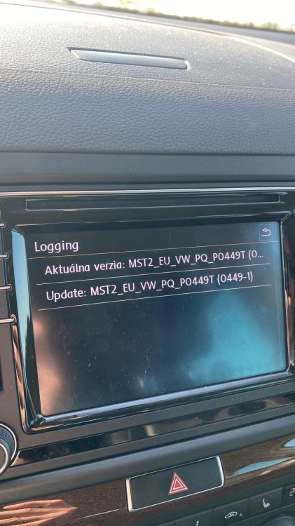 VW_Sharan_02.jpg