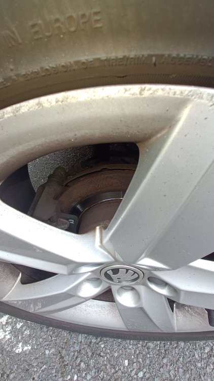 offside rear disc.jpg