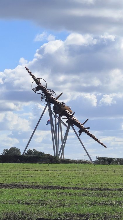 20250921_142305~2.jpg