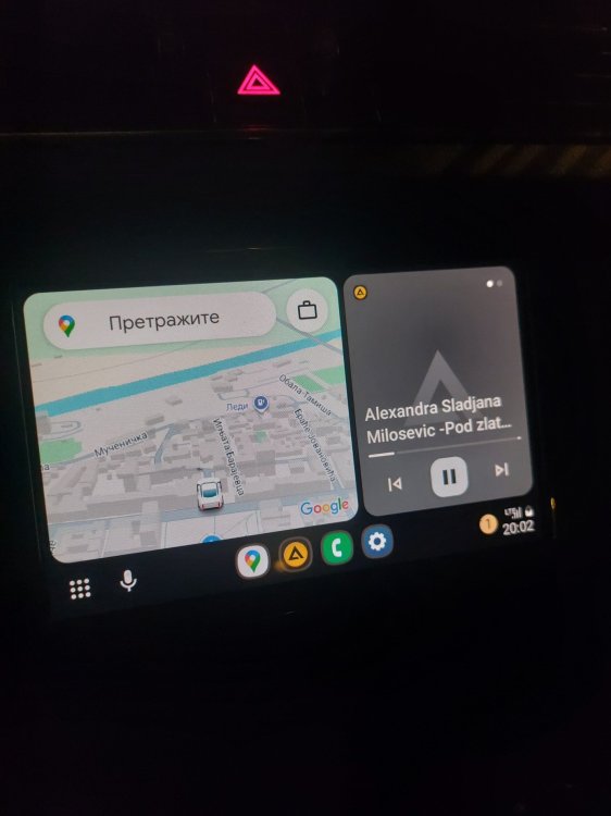 AndroidAuto.jpg