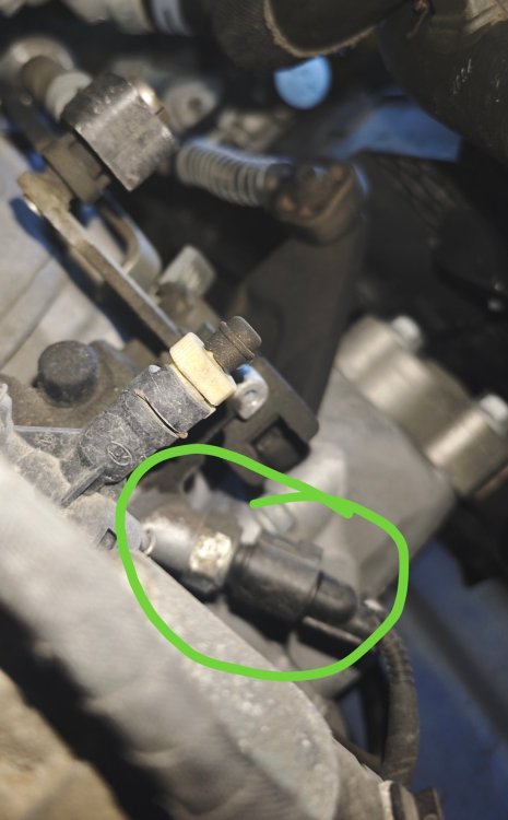 Screenshot_2025-11-04-15-44-48-374_com.miui.gallery-edit.jpg