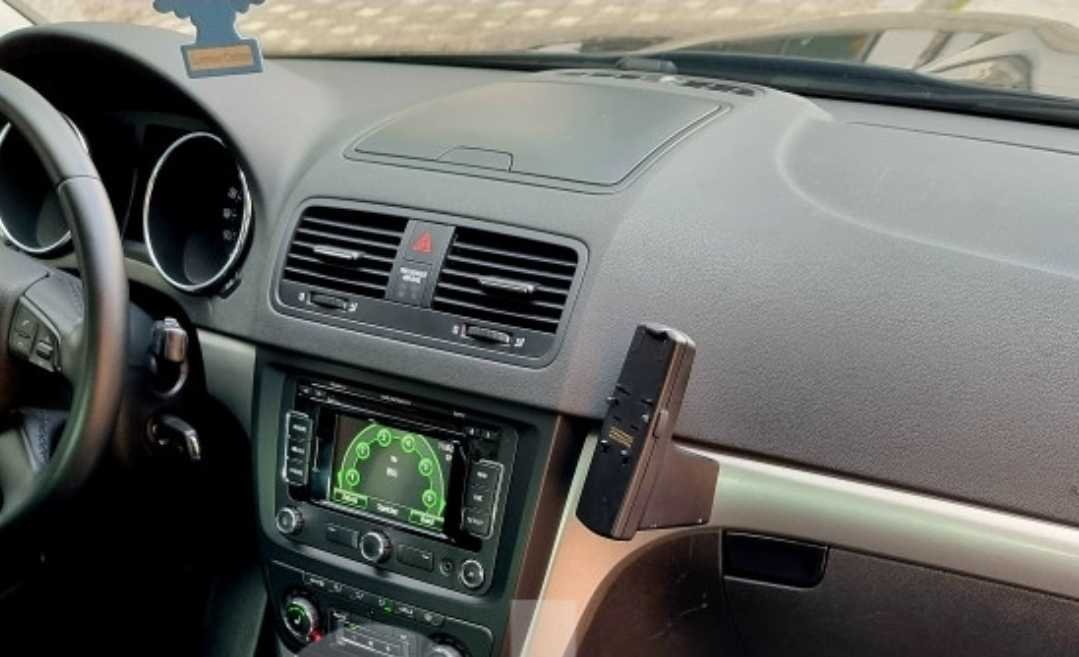 Phone adapter