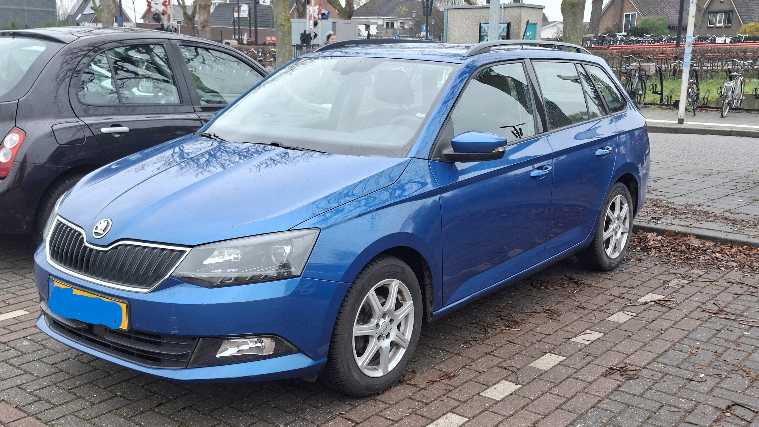 Hi guys! Hi from the netherlands - Hellos and Goodbyes - BRISKODA