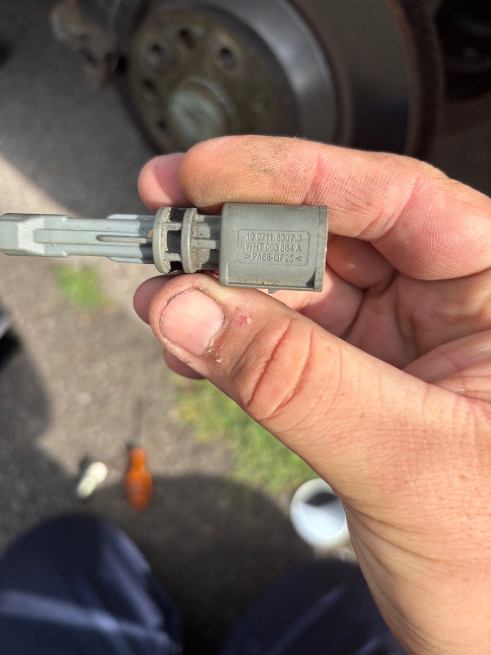 Wheel speed sensor - Incorrect component installed