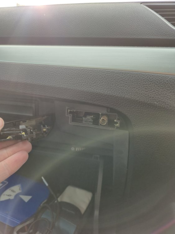 Glovebox.jpg