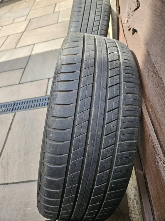 Tyre3.jpg