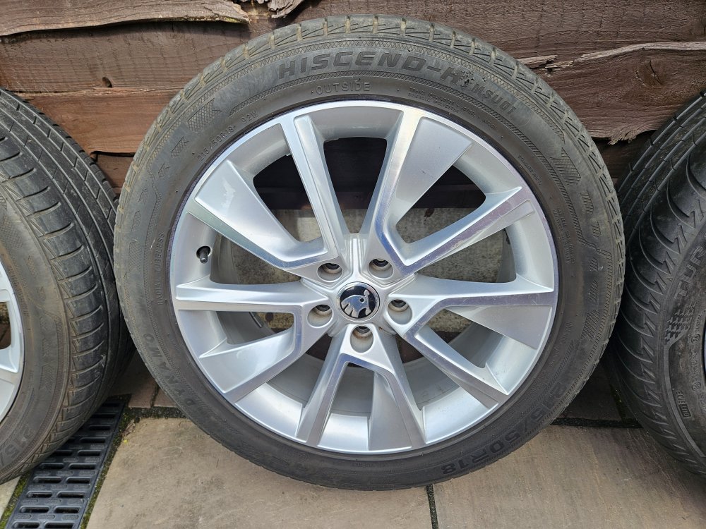 Wheel2.jpg
