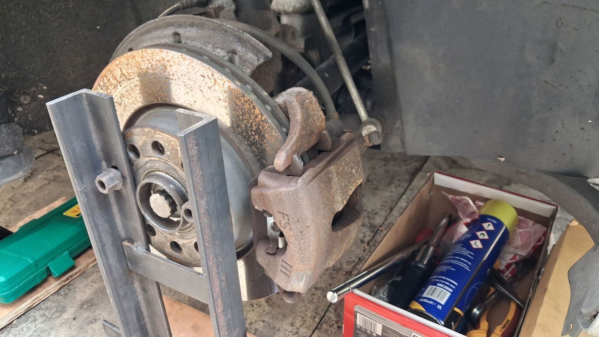 rattling noise - front calipers or pads