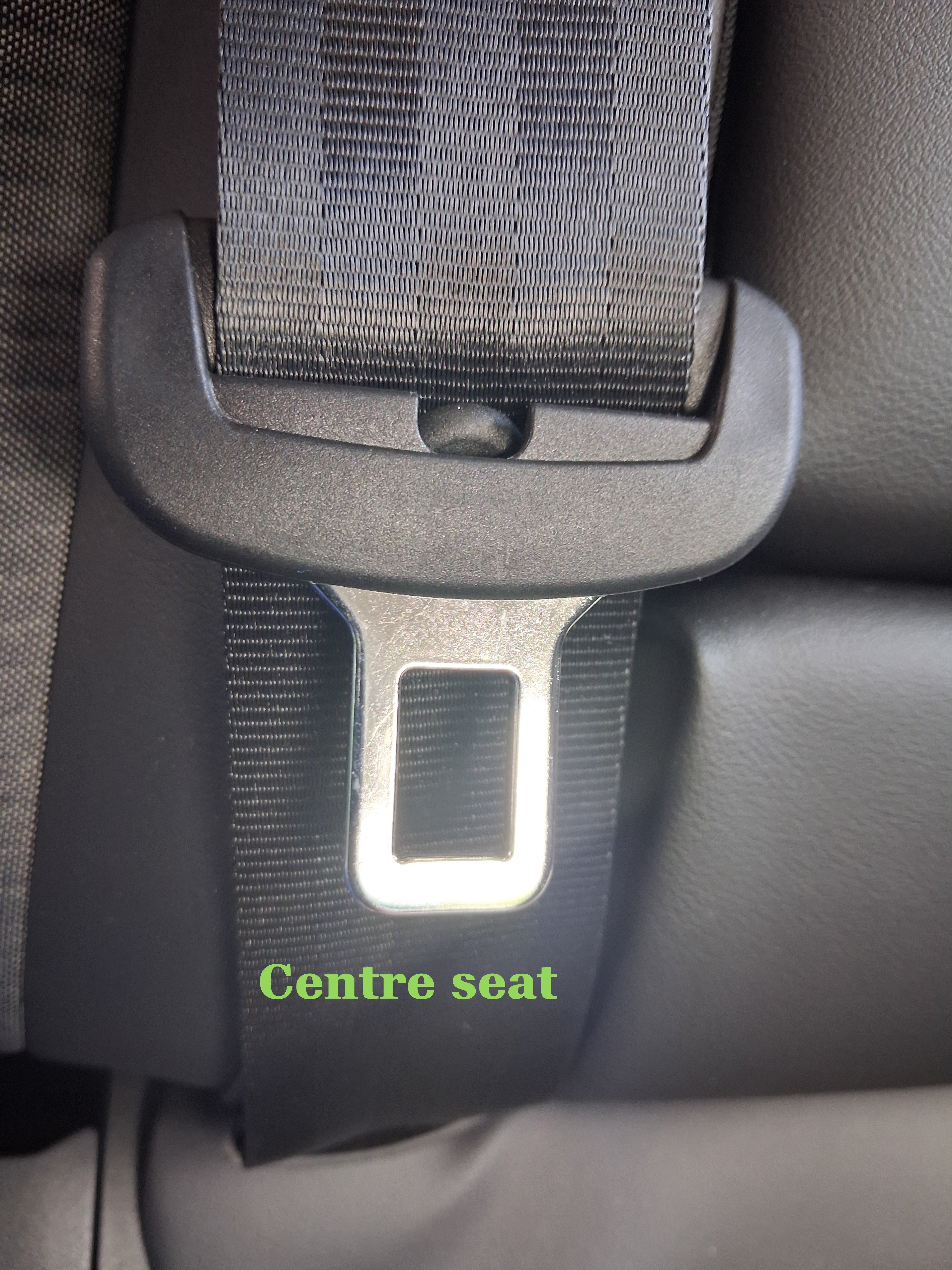 Seatbelt extender