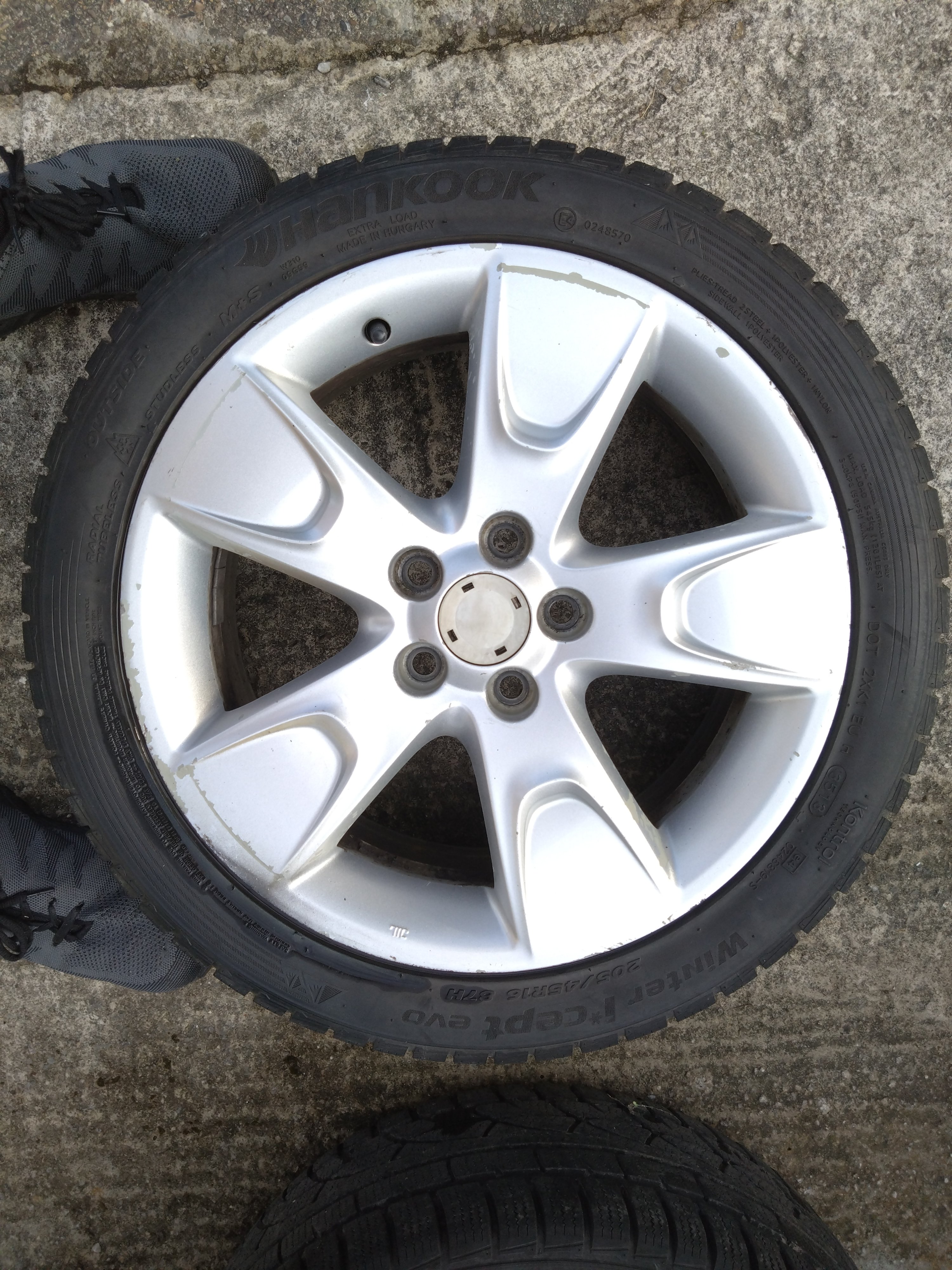 MK2 Fabia Sport alloys
