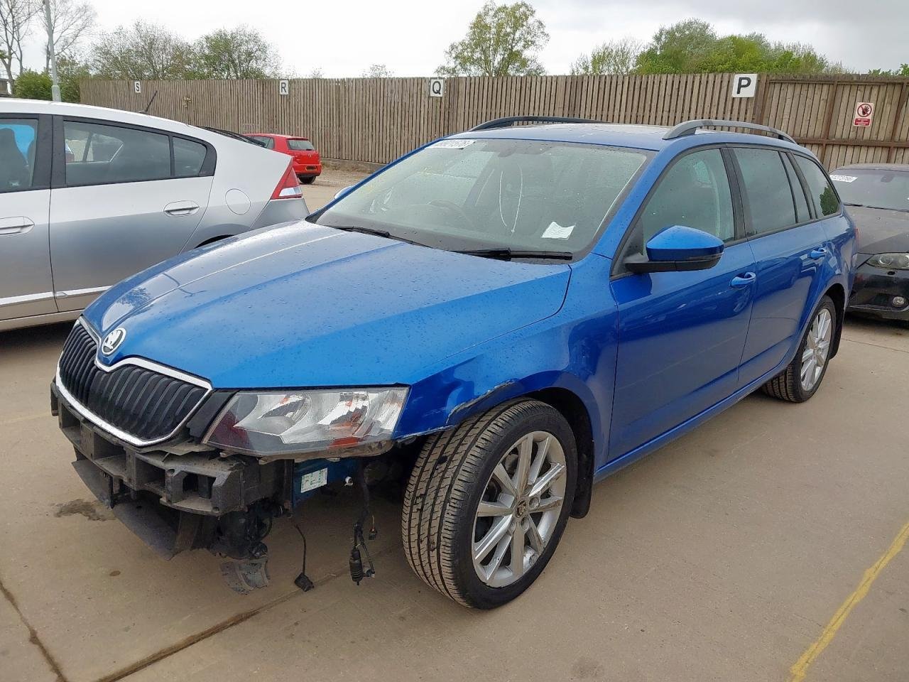 Octavia Elegance 1.4 TSI - Very interested - Advice needed