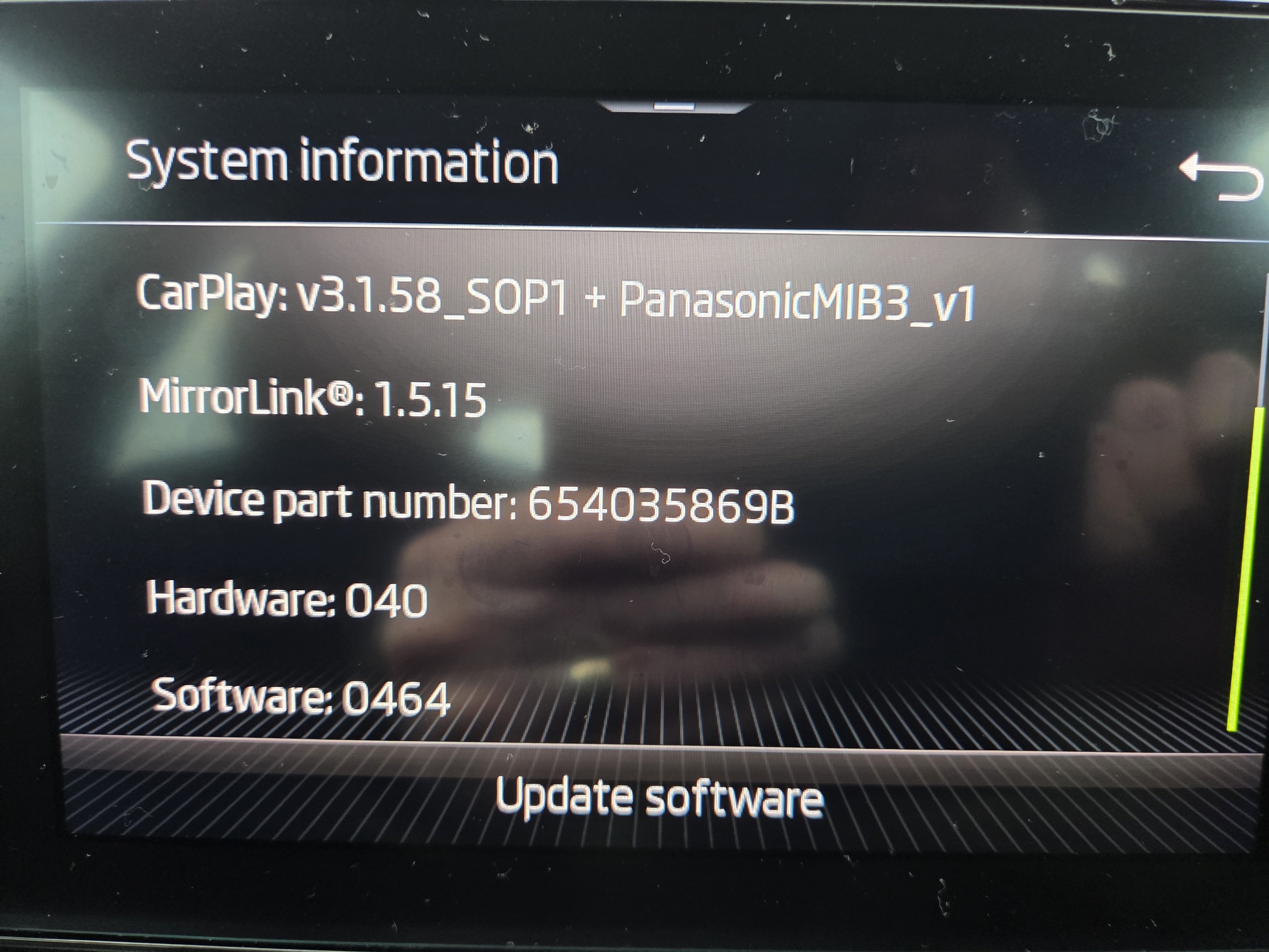 Subject: Software update request for Kamiq Bolero (654035869B / SW 0464).